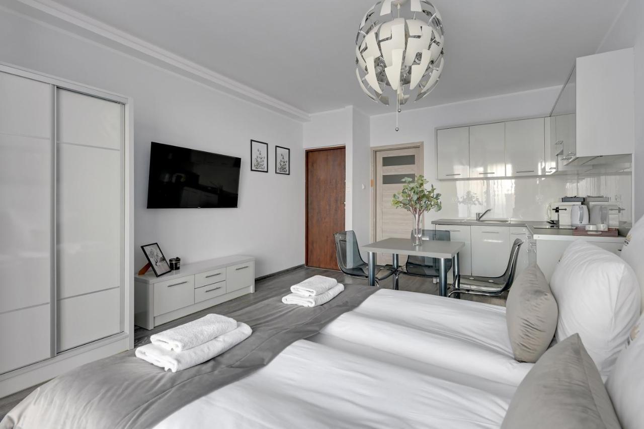 Downtown Apartments Sadova City Center & Parking Gdansk Exterior photo